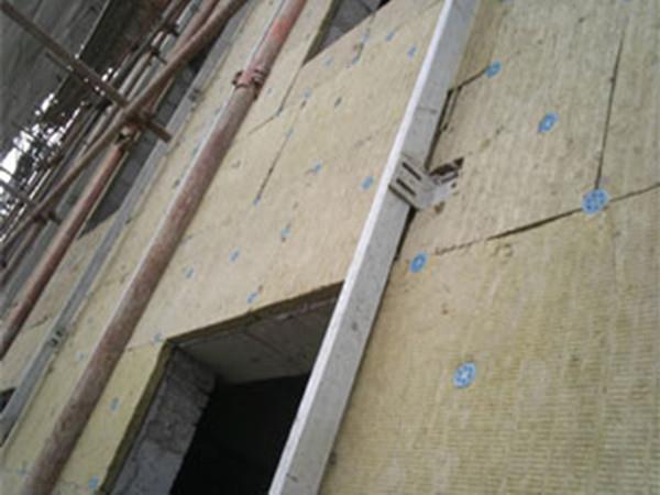 外墙保温钉焊接施工